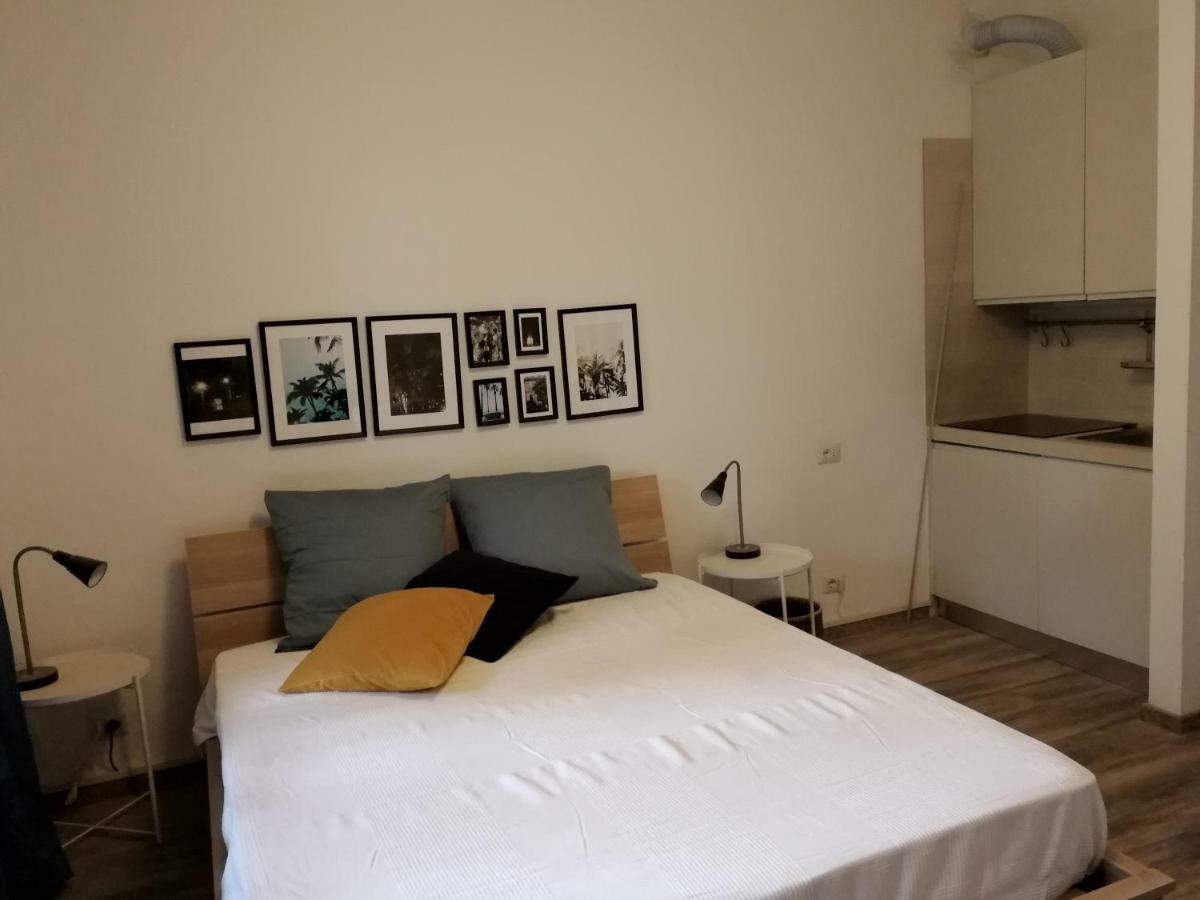 Bianca Studio Guanzate Dış mekan fotoğraf